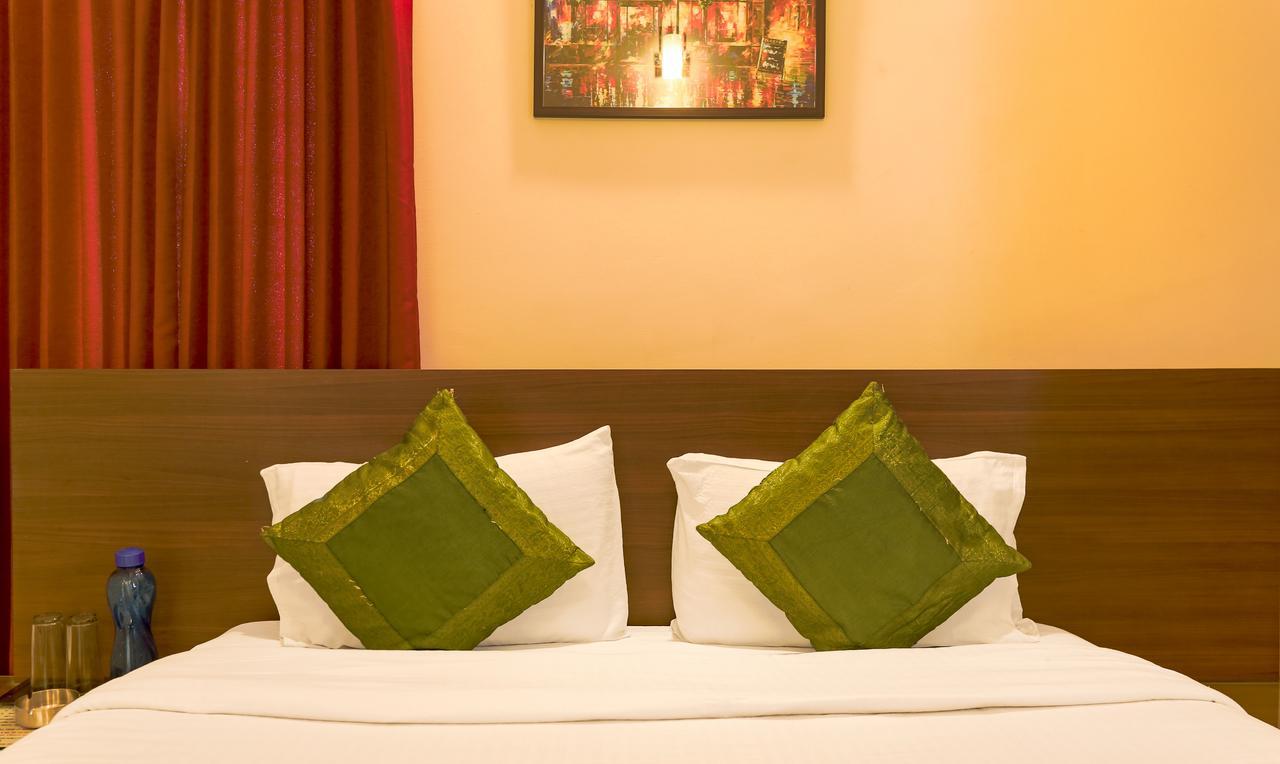 Treebo Trend Mel'S Suites Indiranagar Bangalore Ngoại thất bức ảnh